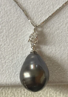 Collana De Oro Blanco 18 kt. Con Diamante Gota Y Perla Tahití ct. 11,50 - Imagen 1 de 4