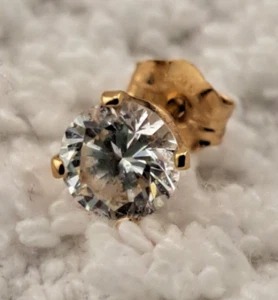 Vintage 14kt Gold .25 Carat Diamond Single Earring .4 Grams - Picture 1 of 6