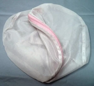 15x15 White Nylon Zippered Round Laundry Bag-Pink Zipper - Picture 1 of 3