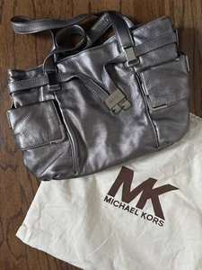 Michael Kors Beverly Handbag - LIMITED EDITION Pewter Color - Great Condition! - Picture 1 of 6