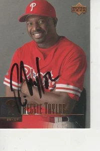 REGGIE TAYLOR SIGNED 2001 UPPERDECK #379 = PHILADELPHIA PHILLIES - Picture 1 of 1