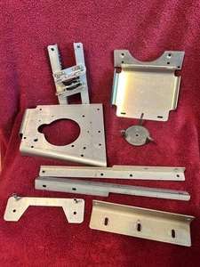 KING AUTOPILOT SERVO PARTS AND TRAYS - Picture 1 of 3