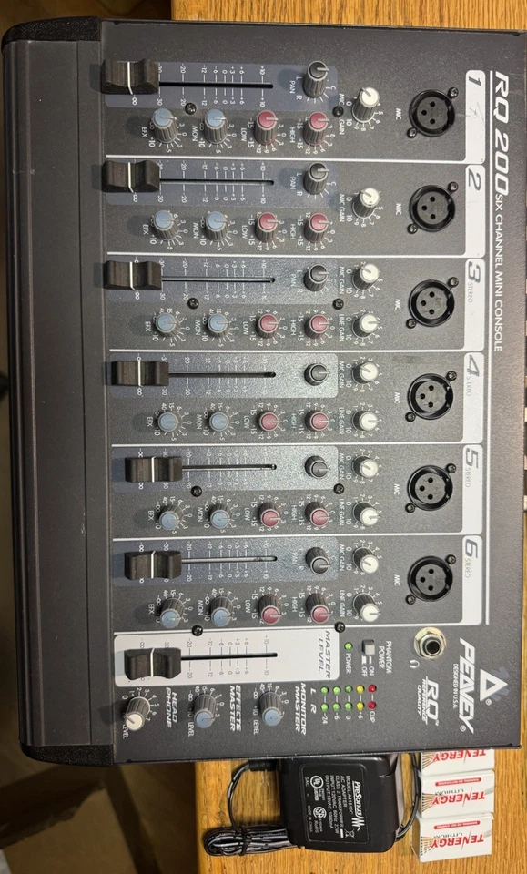 Peavey RQ200 Reference Quality 6-Channel Audio Mixer W/PSU And New Batteries - Image 1 of 3