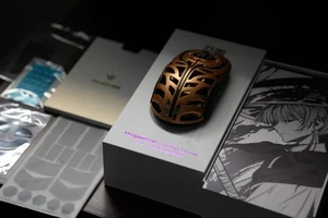 WLMOUSE Strider Gold Premium Gaming Mouse - Mint Condition - Afbeelding 1 van 5