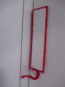 Hand Knit Bookmark - from a kit? Unused. - Picture 1 of 2