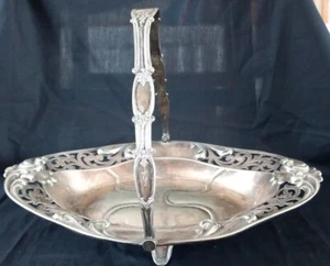 silver plate Antique  basket - Picture 1 of 5