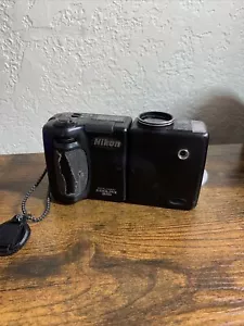 Nikon COOLPIX 950 2.0MP LCD Digital Camera Black 3x Optical Zoom Tested Working - Picture 1 of 9