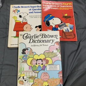 Vtg Lot Charlie Brown’s Super Book Of Questions And Answers Vol 1 & 4 Dictionary - Picture 1 of 24