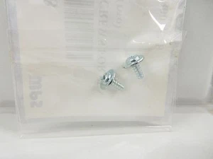 GMAX GM 55S SCREWS FOR SUN SHIELD (TWO) 72-1618 *NEW* - Picture 1 of 3