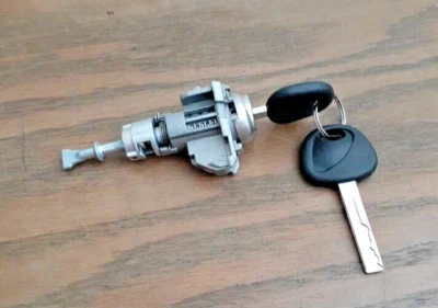 Cerradura de puerta con 2 llaves conductor izquierdo FL para Kia Optima 2011-2018 81970-2TA0 C3 Foto 1 de 3