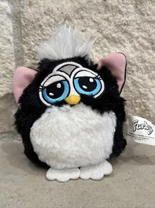 Furby Plüsch Limited Edition Valentinstag exklusiv Hasbro schwarz weiß Baby - Bild 1 von 5
