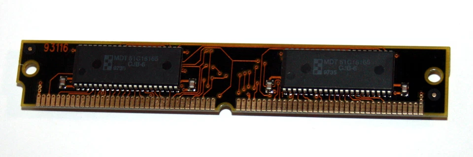 8 MB EDO-RAM 72-pin non-Parity PS/2 Simm 60 ns  'Chips: 4x MDT 51C16165CJB-6' - Image 1 of 2