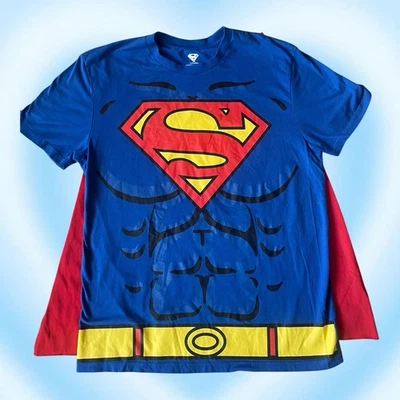 Camisa Disfraz Halloween Superman Grande Hombre con Chaleco Rojo Foto 1 de 4