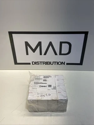 16 IDEC ABD110NUR Pushbutton Switch - Image 1 of 3