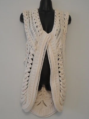 RARE PRINGLE OF SCOTLAND WOMAN KNIT VEST ITALY S-M - Image 1 of 4