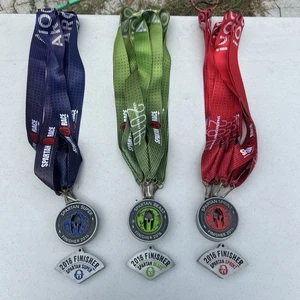 Medaglia Spartan Race Finisher 2016 set completo pacchetto Beast Super Sprint con zeppe - Foto 1 di 13