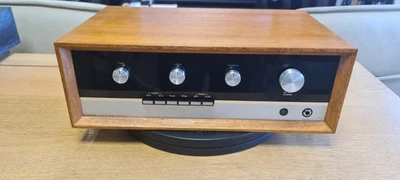 Amplificatore HiFi J E Sugden A21 serie 2 classe A *Vintage* - revisionato di recente - Immagine 1 di 4