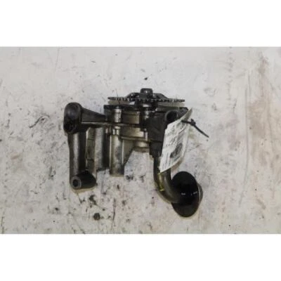 OIL PUMP FOR AUDI A4 (01-04) 8E 1.9 TDI (96KW) SW 5P/D/1896CC 2001 - Imagem 1 de 4