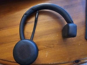 Poly Voyager 4310 Wireless Noise Cancelling Single Ear Headset with mic - Black - Picture 1 of 2