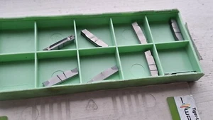 8 Walter grooving inserts GX24-3E400N04-UF4 WSM33S ( 4mm groove WNT Ceratizit - Picture 1 of 2