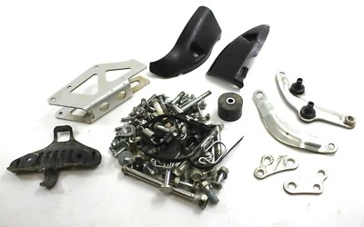 Suportes de motor Suzuki RMZ250 2016 com protetores de quadro e parafusos (conjunto) - Imagem 1 de 4