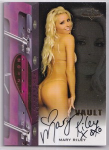 MARY RILEY 2012 BENCHWARMER VAULT AUTOGRAPH SIGNATURE NICE