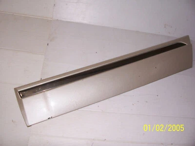 1998 2000 2002 CONTINENTAL Left Rear DOOR TRIM MOLDING PANEL OEM USED IVORY HS - Image 1 of 4