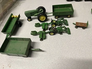 Vintage Small ERTL Die Cast Farm Tractors Farm Toys John Deere - Picture 1 of 10
