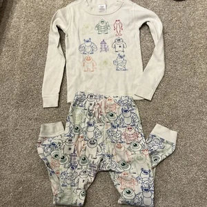 hanna andersson pajamas Pixar Monsters Inc Sz 5 - Picture 1 of 5