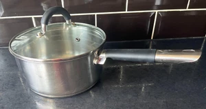 ESSENTIALS TOWER STAINLESS STEEL 2.5 LITRE SAUCEPAN WITH GLASS LID - Picture 1 of 3
