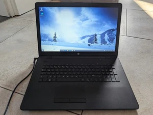 HP Laptop 17-ak0xx – 17 Zoll – AMD - Bild 1 von 5