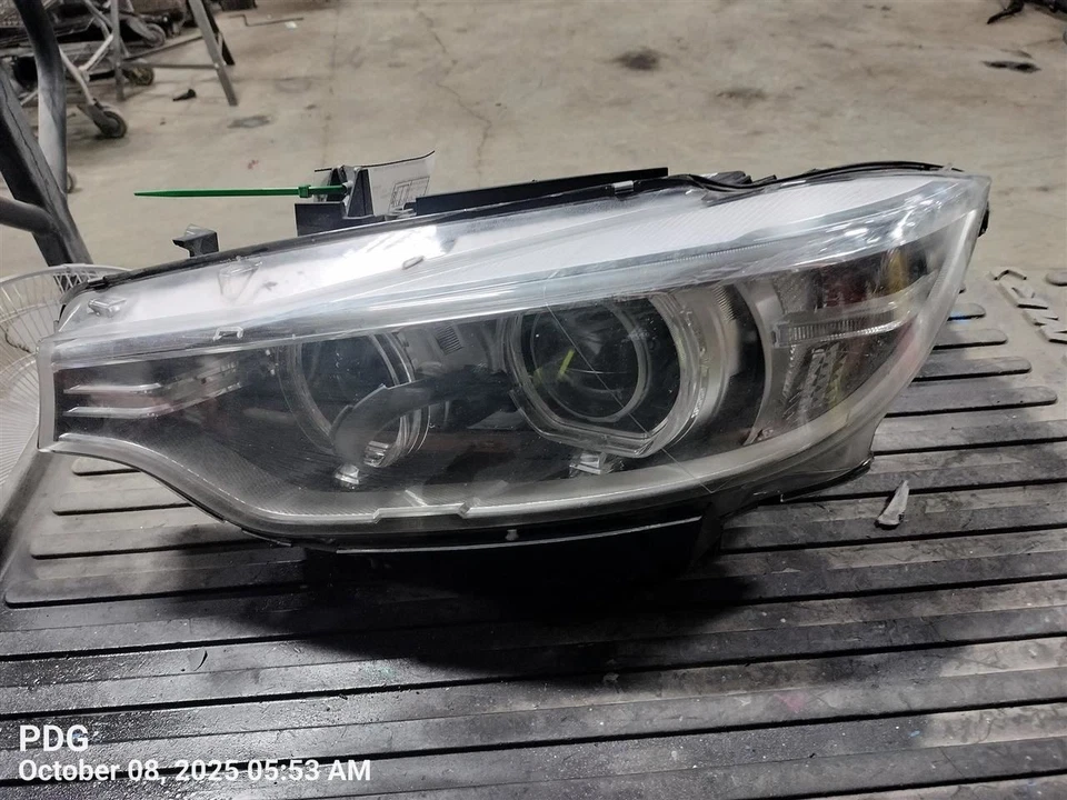 LEFT HEADLAMP ASSEMBLY 63117377853 2014-2016 BMW 435I BMW Foto 1 de 4
