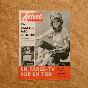 JULIE EGE Front Cover 1972 Inside 2 Pages: Article 4 Photos - Picture 1 of 7