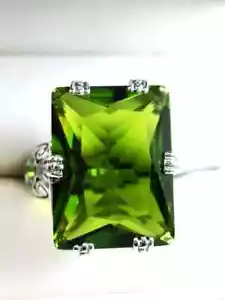 Art Deco Gorgeous 6-Prong 16.75CT Green Peridot Solitaire Engagement Women Ring - Picture 1 of 9