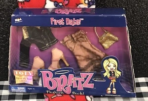 PAQUETE DE MODA DE PRIMERA FECHA BRATZ, TRAJE COMPLETO BRATZ, ¡en caja, 2003! - Imagen 1 de 18