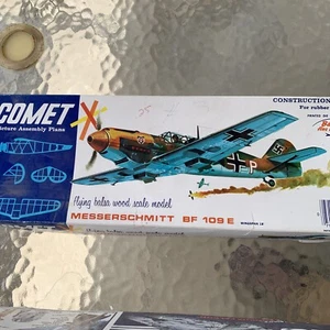 NEW COMET BF 109 E 18" WINGSPAN #3306 NEW FLYING BALSA WOOD AIRPLANE 1975 - Picture 1 of 3