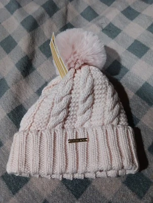 Gorro Michael Kors tejido con cable pompón rosa Foto 1 de 4