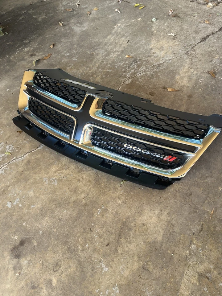 2011-2014 Dodge Avenger Upper Grille Chrome & Black w/ Emblem OEM - Image 1 of 4