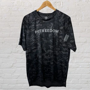 Camisa Under Armour Freedom Entrenamiento Atlético Manga Corta EE. UU. Negra Para Hombre XL - Imagen 1 de 4