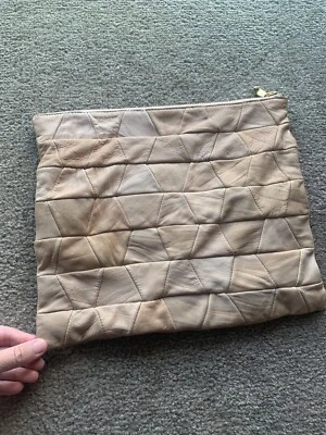 Precioso bolso sin asas grande forrado de algodón 100 % cuero 100 % ASOS ¡RP $69! Foto 1 de 4