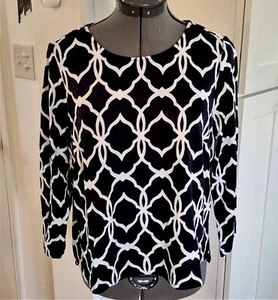 NEU Crown & Ivy stretchiger Pullover Oberteil schwarz weiß geometrisches Langarm Gr. PS  - Bild 1 von 7