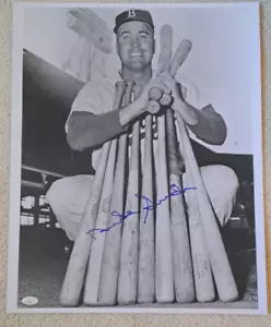 VINTAGE DUKE SNIDER SIGNED 16X20 PHOTO BROOKLYN DODGERS 1955 JSA CERTIFIED - Picture 1 of 4