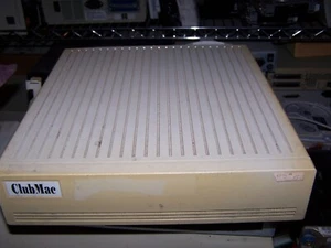 Macintosh ClubMac 59MB External SCSI hard drive with OS 7.5.1 - Picture 1 of 3