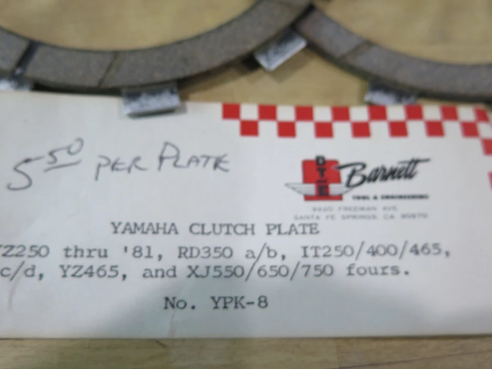 2 placas de embrague Barnett YPK-8 YPK-8 para Yamaha RD350 RD400 IT250 YZ465 (12A4) Foto 1 de 2