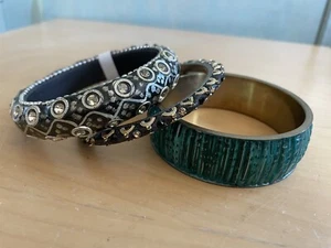 Lot of 3 Bangle Bracelet Indian Bollywood Pier 1 Two's Company India Sparkly NEW - Picture 1 of 9