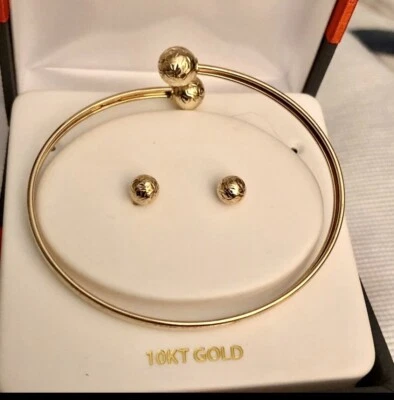 SET NEW 10k Diamond Cut Earrings And Bangle NEW  - Image 1 of 4