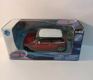MAISTO 21198 Scale 1:43 Mini Cooper Die-cast Metal - Picture 1 of 5