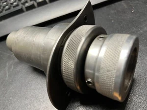 DRILL BIT CHUCK HOLDER FOR DAREX M3 M4 M5 DRILL BIT SHARPENER GRINDER 1/2-3/4 - Picture 1 of 3