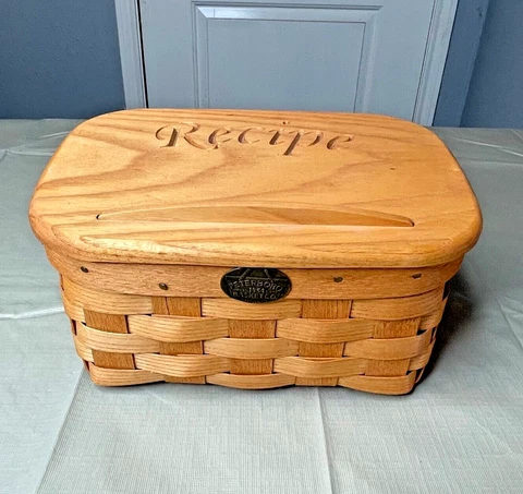 Peterboro Basket Company Handcrafted Woven Recipe Card Holder and Lid White Ash Cover