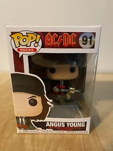 Figura FUNKO POP VINILO AC/DC ANGUS YOUNG C9+ - Imagen 1 de 6